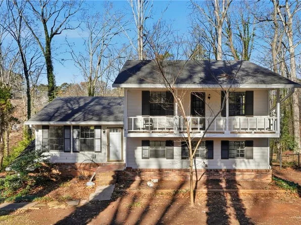 4983 Cross Ct SW, Lilburn, GA 30047