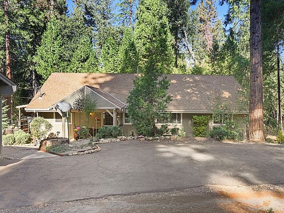 2nd image of 2370 Camanche Dr