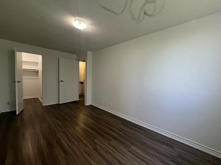 286 Chandler Dr #606 — Photo 8
