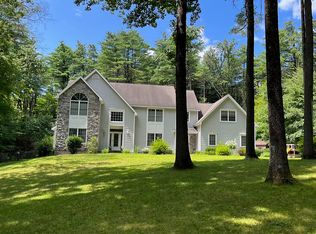 567 Grand Ave, Saratoga Springs, NY 12866