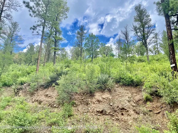 306 Lancashire Ln, Ruidoso, NM 88345