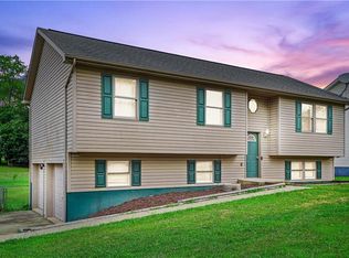 675 Carmichaels St, Rices Landing, PA 15357