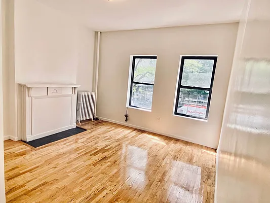 Rented by Charie Properties LLC | media 8