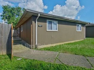2462 Hiawatha St, Columbus, OH 43211