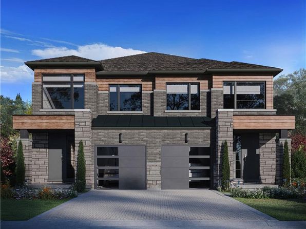 17 Kingfisher Dr, Hamilton, ON L9A 5A4