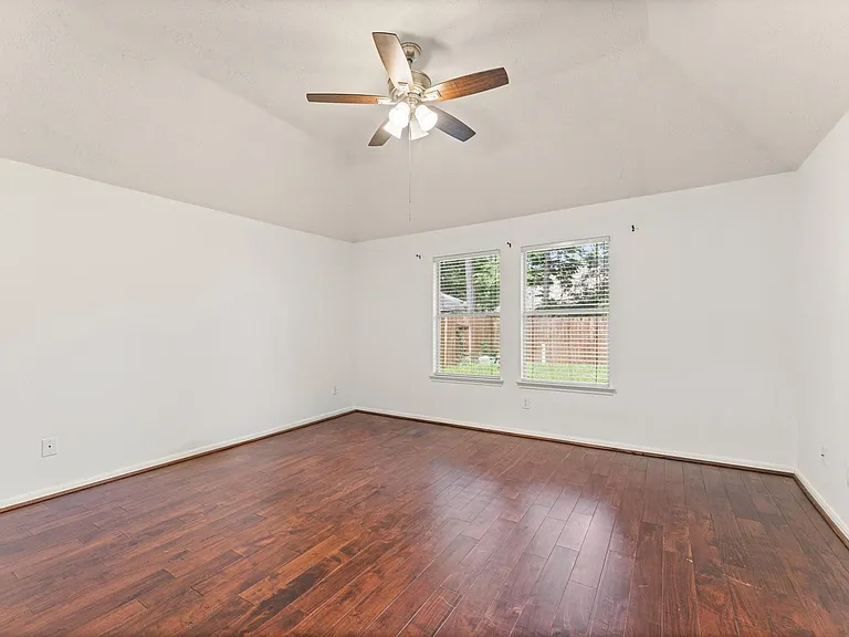 24226 Pine Canyon Fls — Photo 11