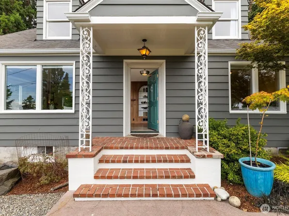 1231 Monroe Street, Port Townsend, WA 98368