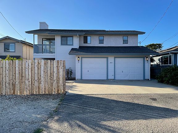 Lots of room for off-streett parking plus the 2-car garage