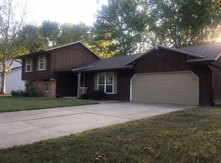 3301 Saratoga Dr, Belleville, IL