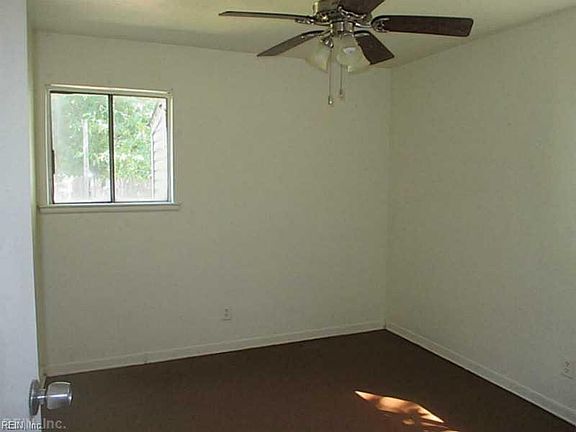 4th image of 2908 Marshall Ave