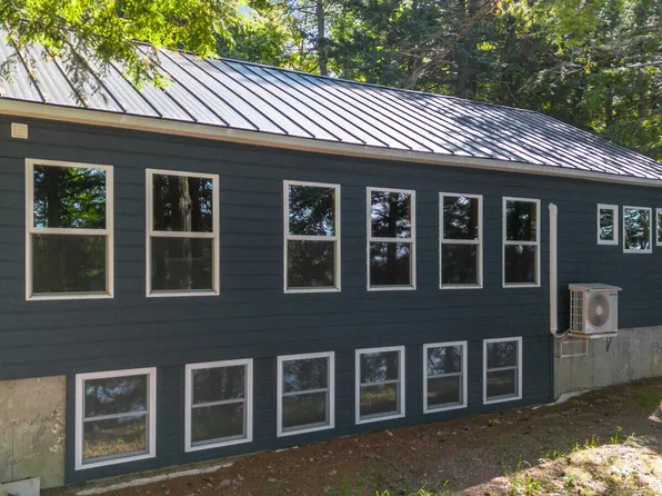 25 Gifford Place & Blake Island, Oakland, ME 04963