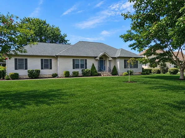 26275 Wolfe Creek Dr, Salisbury, MD 21801