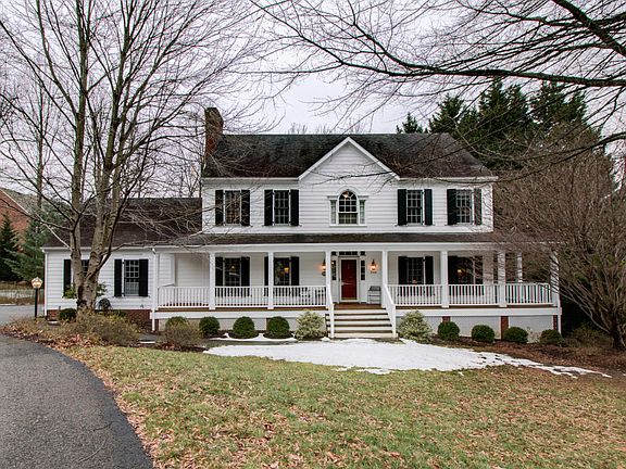 2nd image of 5814 Cavalier Dr