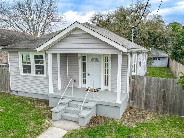 549 Avenue G, Westwego, LA 70094