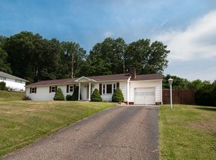 166 Yale Dr, Minford, OH