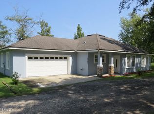 3363 Russell Rd, Green Cove Springs, FL 32043