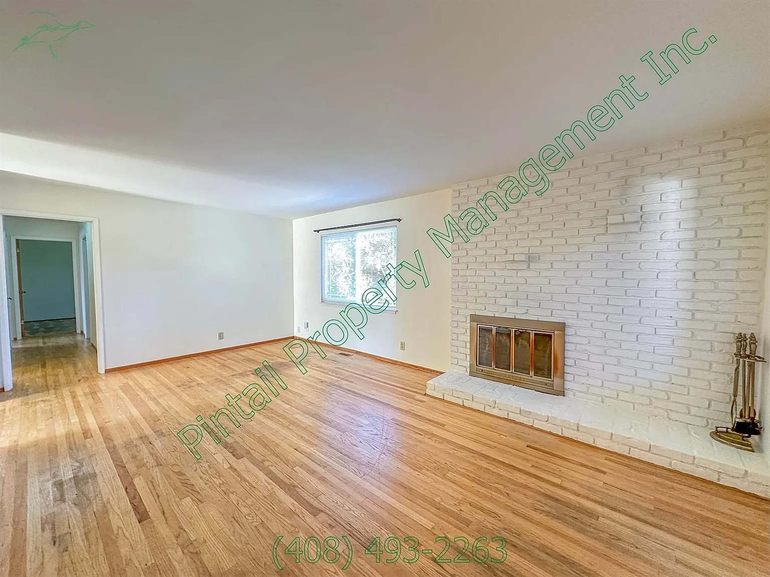 3 bed, 2.0 bath, 1190 sqft, $4,249 — Photo 3