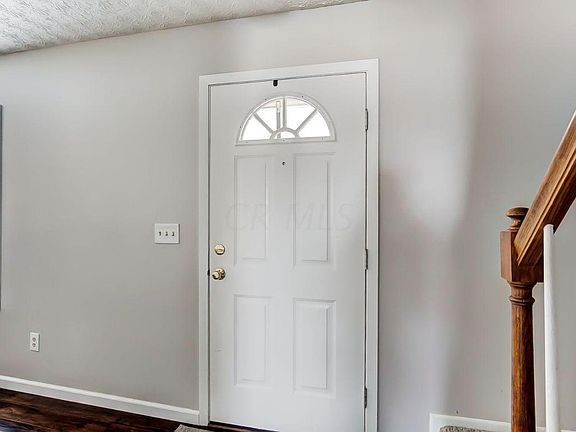 3rd image of 5592 Belle Oak Dr