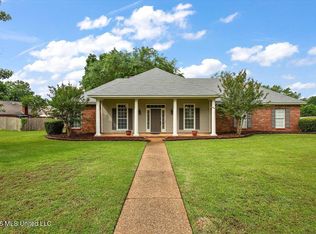 428 Jordon Ridge Pl, Madison, MS 39110