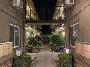 1421 W St, Sacramento, CA 95818