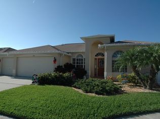 1243 Caladesi Dr, Zephyrhills, FL 33544