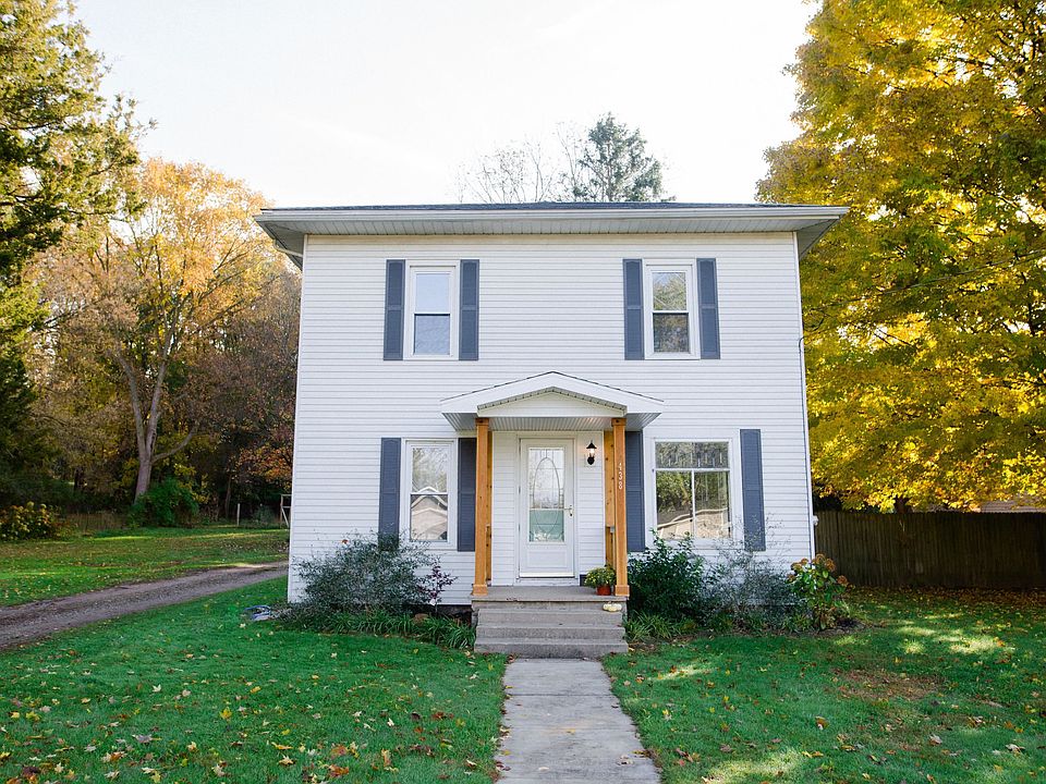 1st image of 438 Wright St