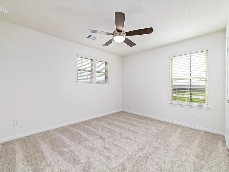 7731 Coral Key Dr — Photo 27