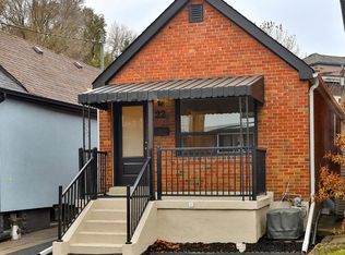 22 Holmesdale Rd, Toronto, ON M6E 1Y1