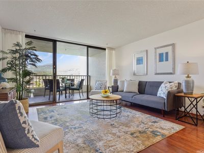 500 Lunalilo Home Rd APT 16F, Honolulu, HI, 96825