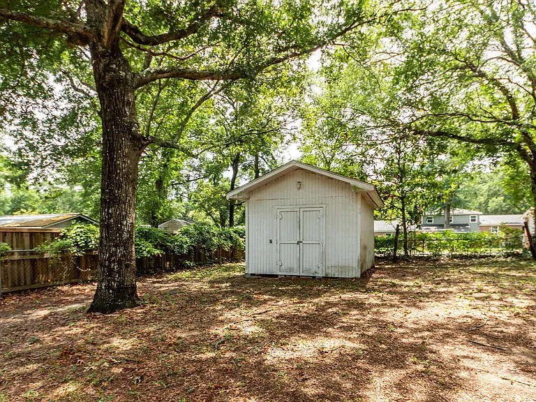 453 Wade Hampton Dr — Photo 83