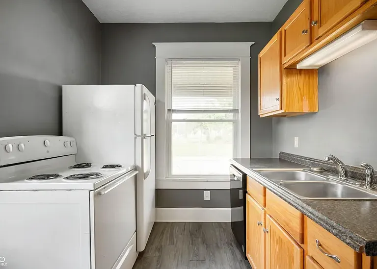 100 N Calvert St #4 — Photo 3