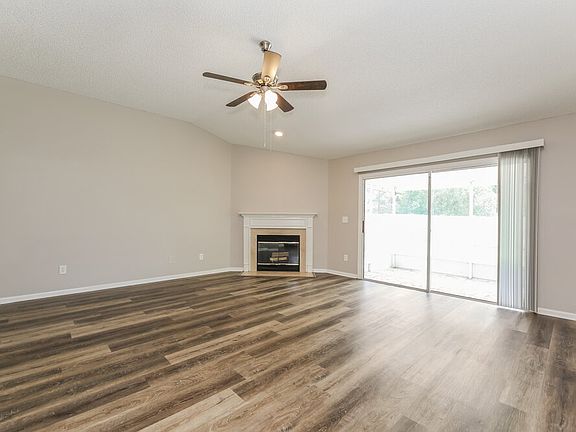 4th image of 1841 Heartpine Dr