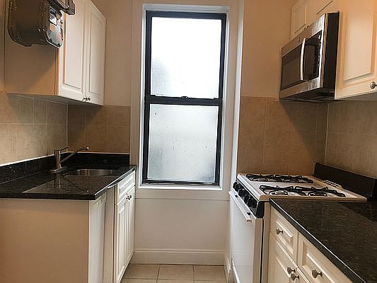 2nd image of 643 W 172nd St #4F