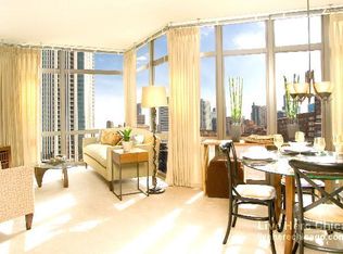 300 N Desplaines St #3304, Chicago, IL 60661