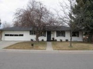830 Hoyt St, Lakewood, CO 80215