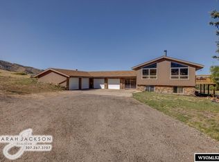 6780 Ridgecrest Dr, Casper, WY 82601