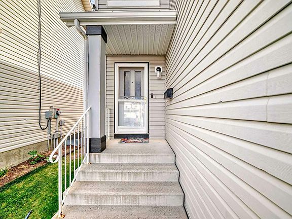 3rd image of 277 Covewood Cir NE