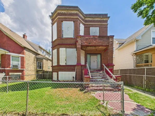5045 W Erie St, Chicago, IL 60644