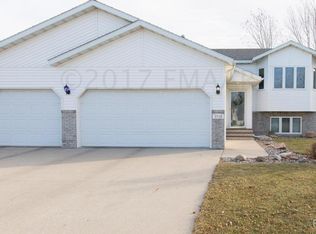 3716 22nd St S, Fargo, ND 58104