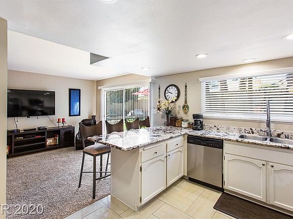 2nd image of 2317 Richard Dr