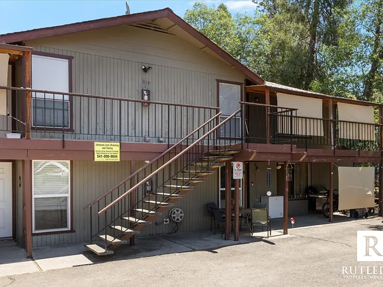 310 Independence Cir #A-D — Photo 4