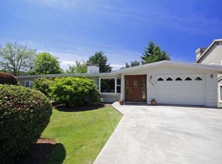 2291 78th Ave SE, Mercer Island, WA 98040