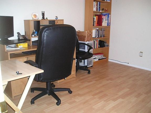 Office/Den/4th Bedroom