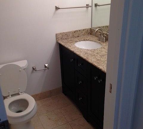 5th image of 200 N Dearborn St Unit 2305