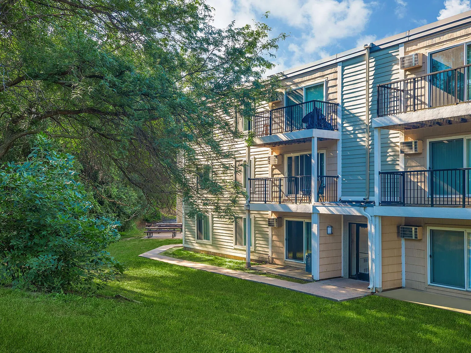 Cedar Ridge — Photo 4