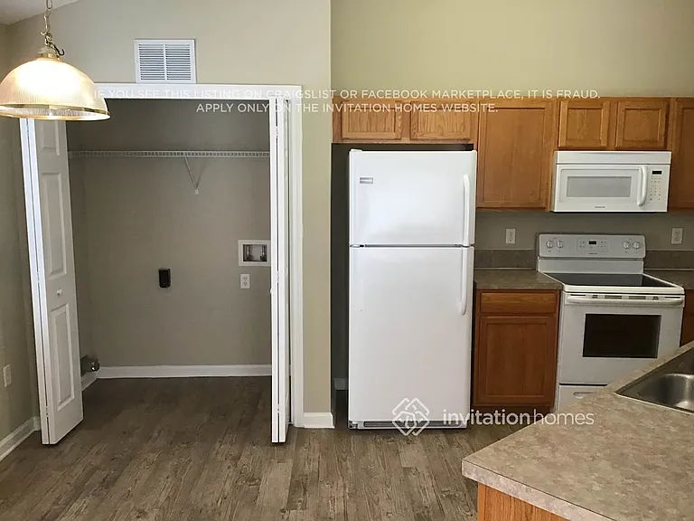3513 Whisper Creek Blvd — Photo 6