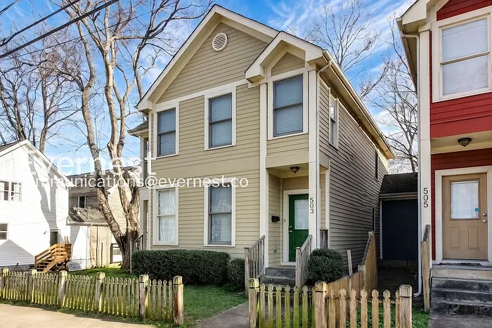 2 bed, 2.5 bath, 1600 sqft, $2,645 — Photo 1