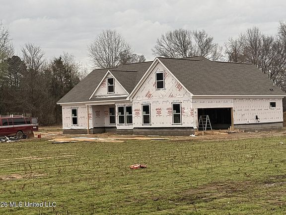 2nd image of 100 Rowell Rd