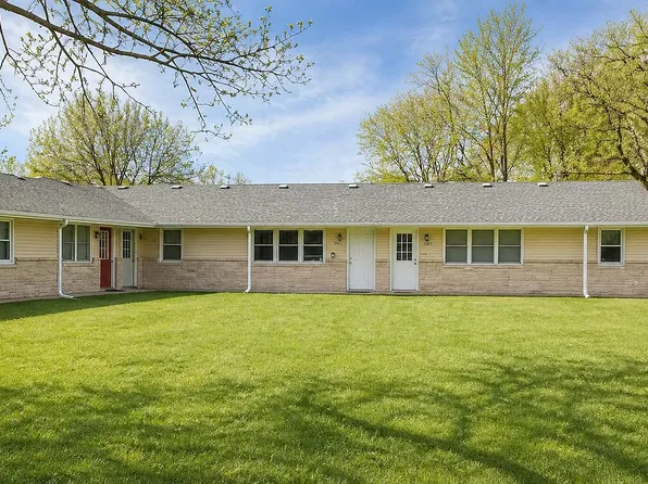 351 E Spruce St #351, Chatham, IL 62629