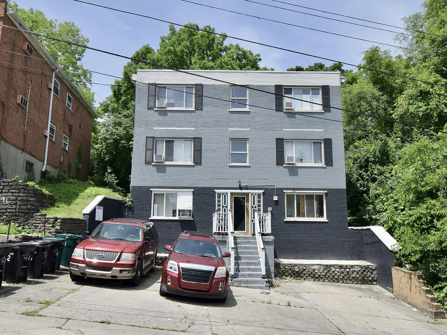 1281 Sunset Avenue - 3 — Photo 1